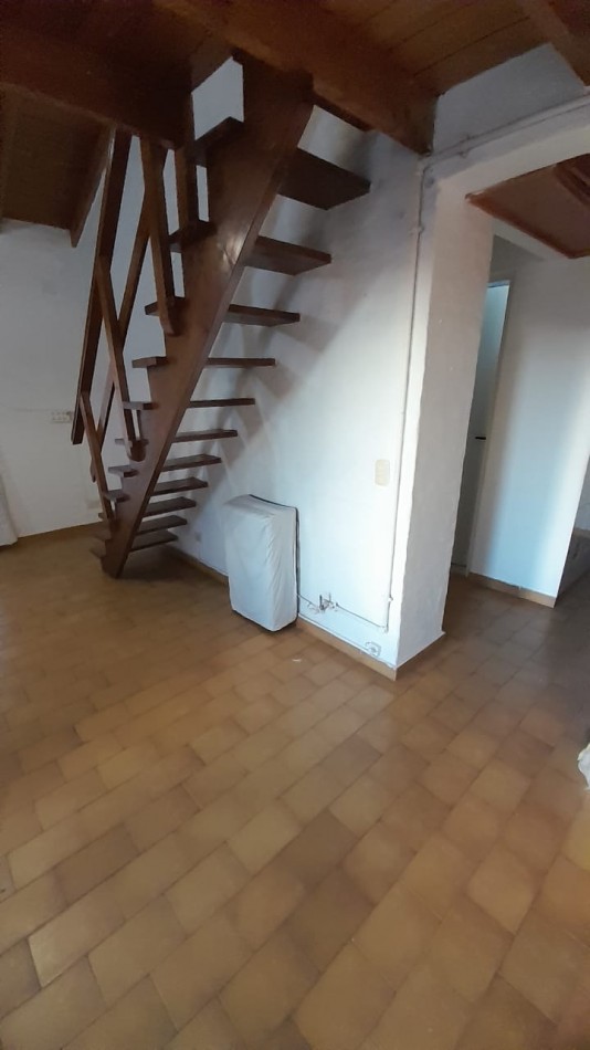 VENTA DEPARTAMENTO 2 AMBIENTES CON GAS NATURAL SIN EXPENSAS!!