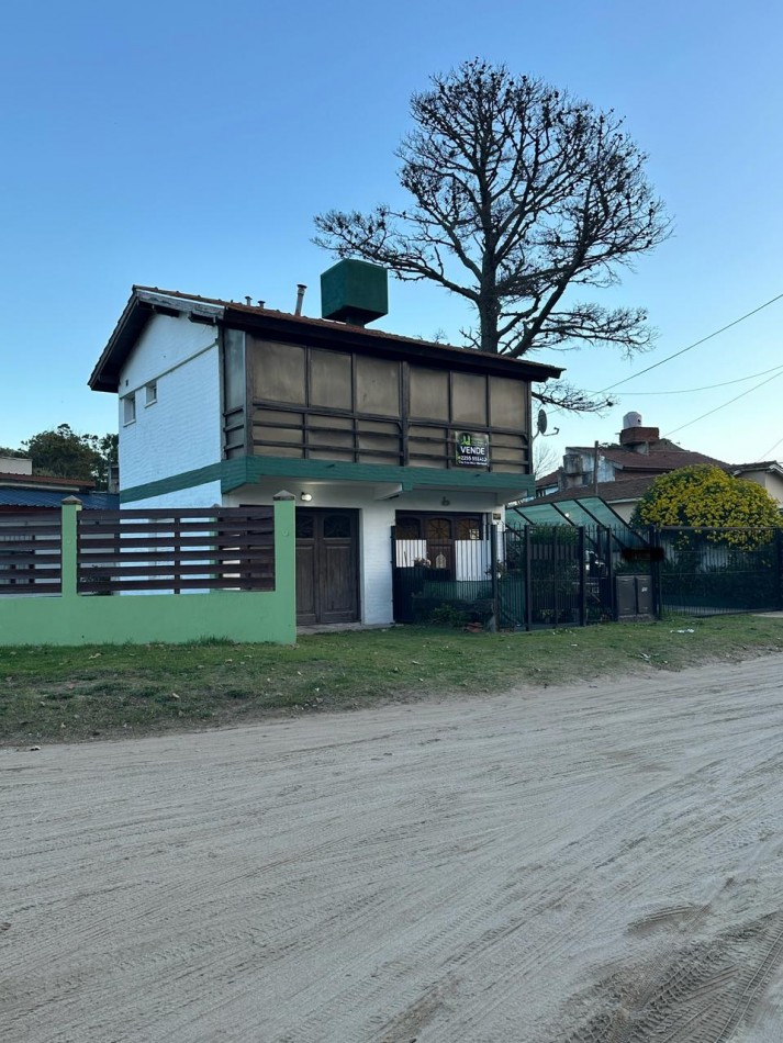 VENTA DEPARTAMENTO 2 AMBIENTES CON GAS NATURAL SIN EXPENSAS!!