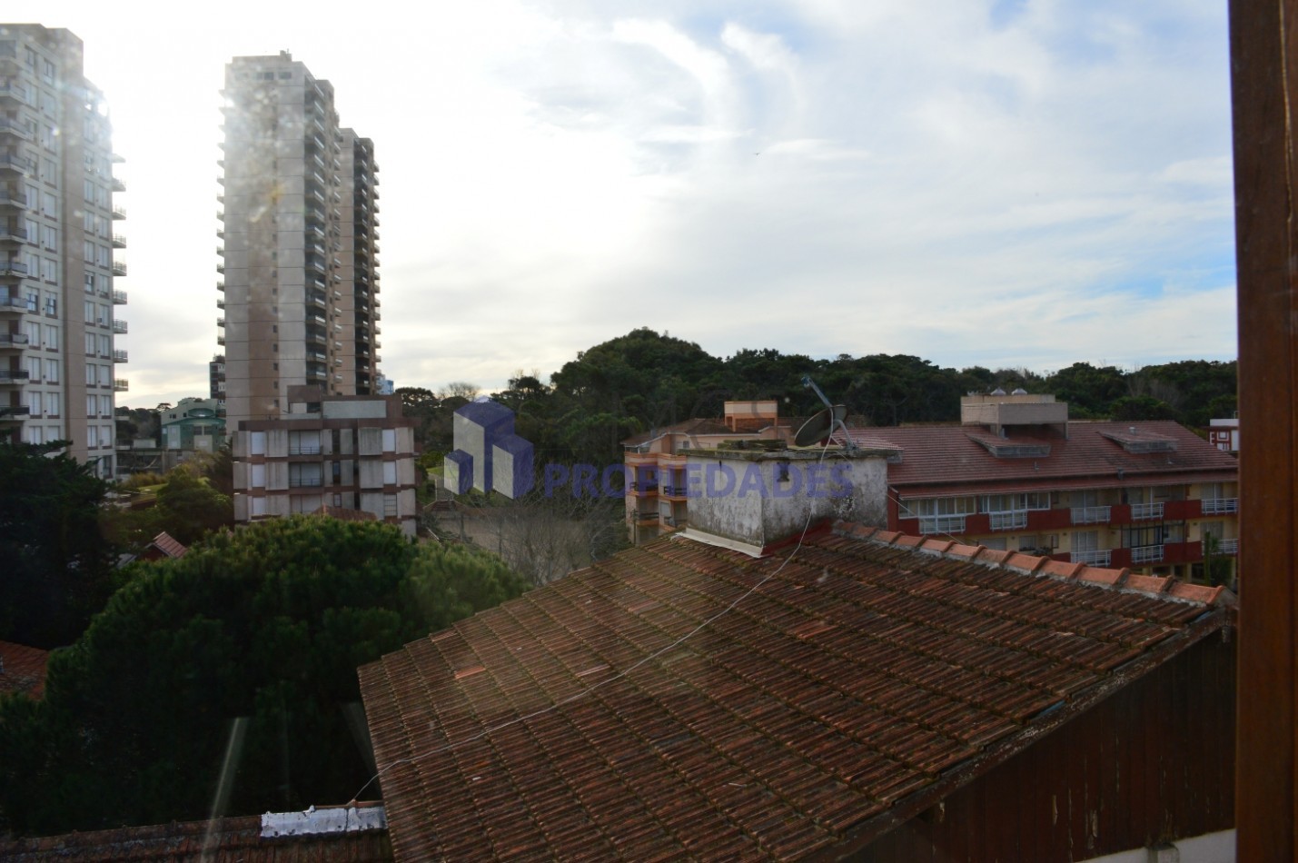 ¡¡¡RETASADO!!! HERMOSO DTO. 3 AMB A MTS DEL MAR Y DEL CENTRO - PERMUTA-