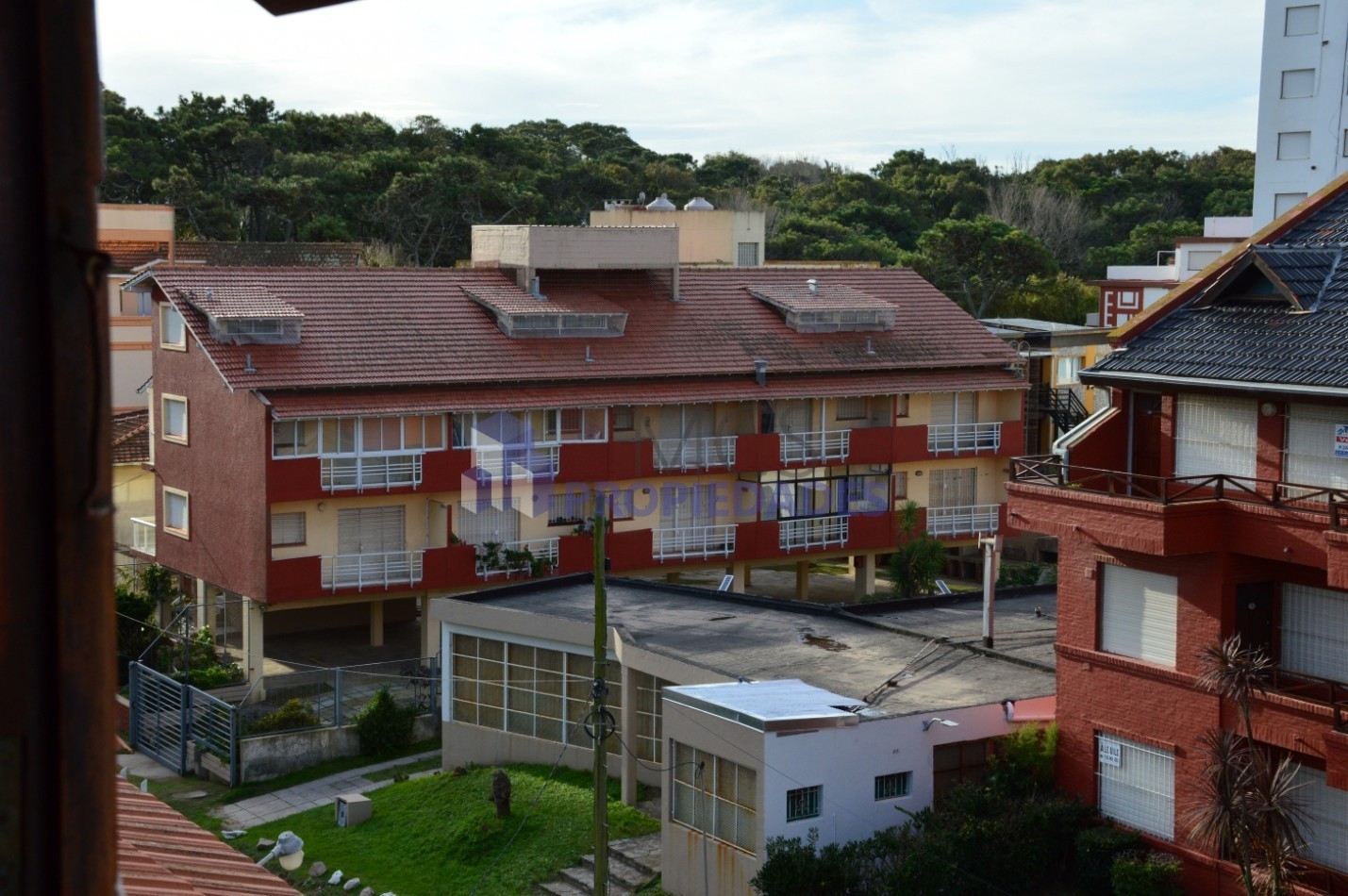 ¡¡¡RETASADO!!! HERMOSO DTO. 3 AMB A MTS DEL MAR Y DEL CENTRO - PERMUTA-
