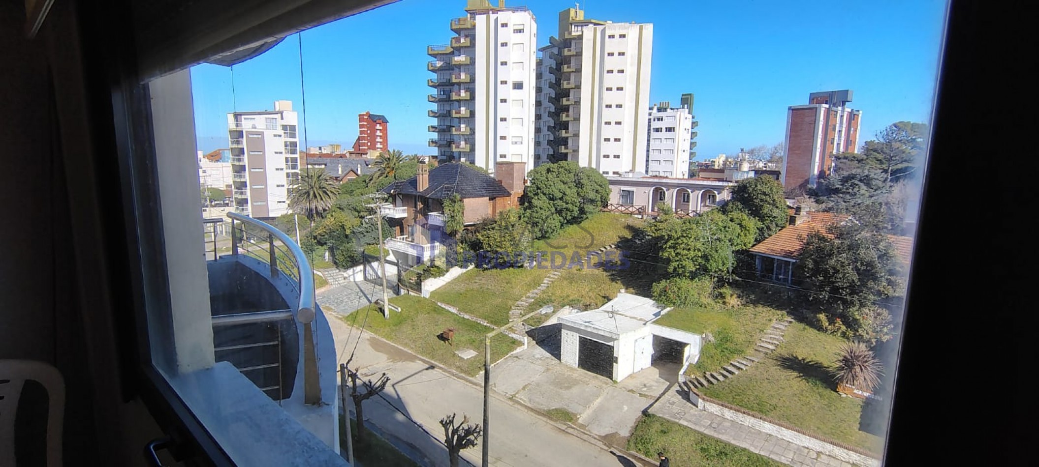 HERMOSO DTO 2 AMB CON COCHERA