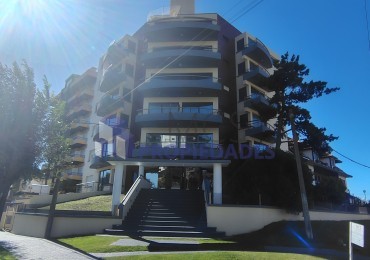 Departamento 2 ambientes c/Dependencia en duplex y cochera - Zona Centro de Villa Gesell